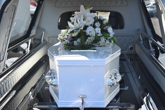 Sharing The Pain Of Someone Going Away | FlowerAdvisor