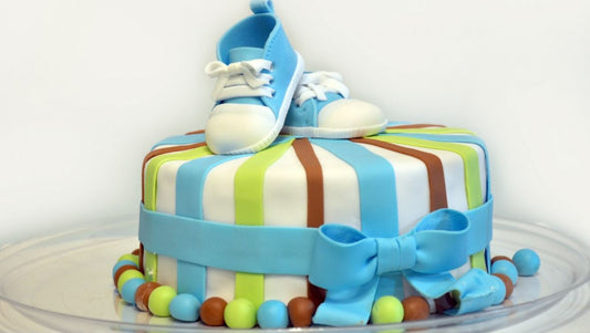 Pros And Cons of the Sensitive Fondant Cakes