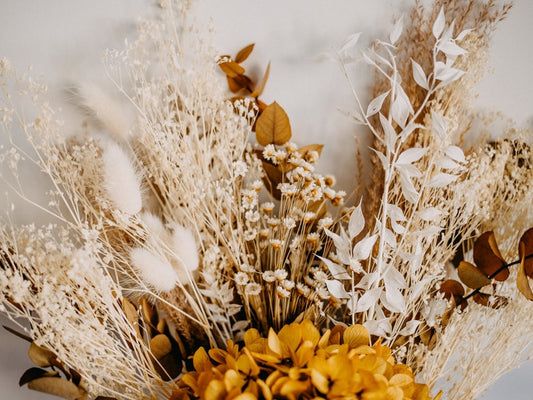 How To Decorate a Room With Dried Flowers? | FlowerAdvisor