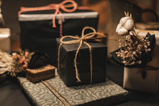 11 Wonderful Gift Ideas For Celebrating The Big Day