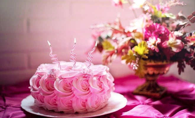 How to Personalize Birthday Flowers in Singapore Easily