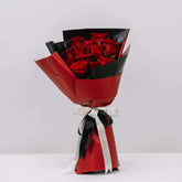 12 Dancing Red Roses