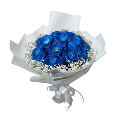 Hand bouquet of 15 blue roses with baby’s breath for flower delivery in Singapore