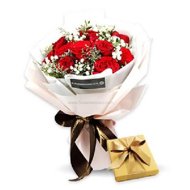 Elegant red rose bouquet with matching gift box, ideal for flower delivery in Singapore.