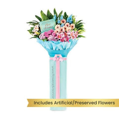 Colorful congratulatory flower bouquet with preserved flowers, ideal for flower delivery