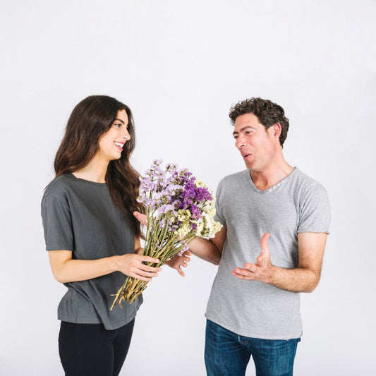 Why Flowers Make Meaningful Christmas Gifts for Husbands