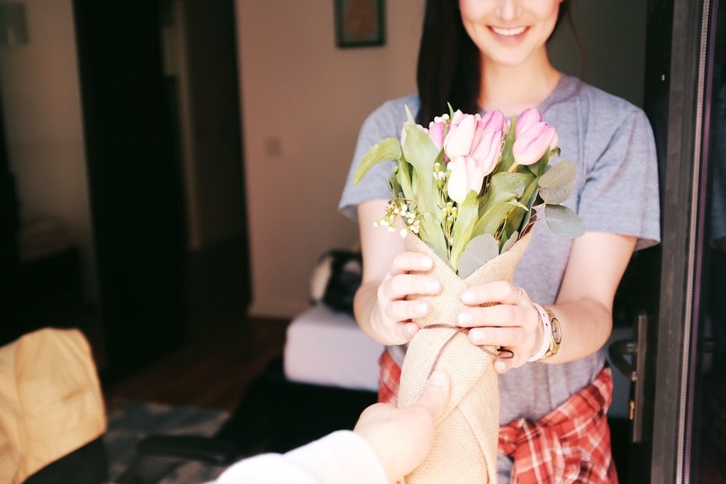 Tips and Tricks to Pick the Best Flower Delivery in Singapore