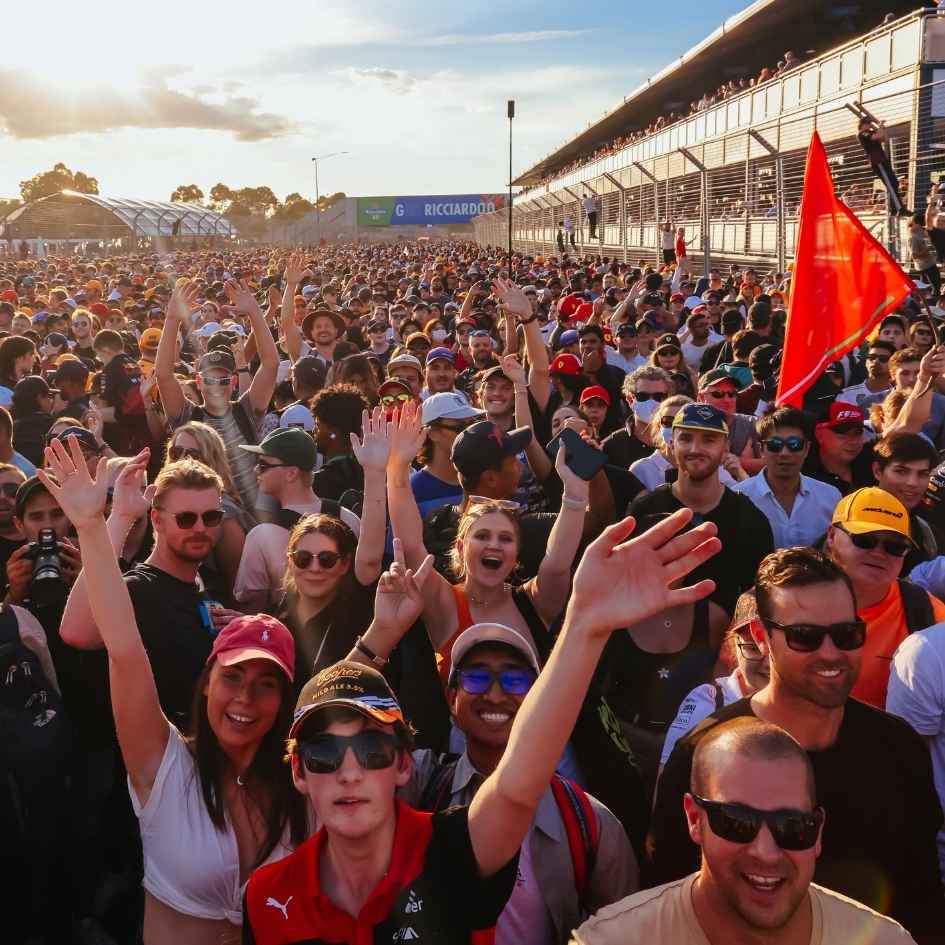 Flowers & Champagne for Exciting F1 Night Race Singapore 2024