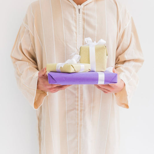 How to Make a Ramadan Charity Hamper That Inspires