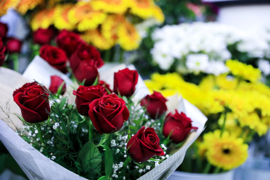 5 Types of Flowers for Mother's Day in Singapore