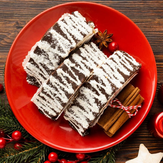 Christmas Cakes from FlowerAdvisor - Sweet & Tasty