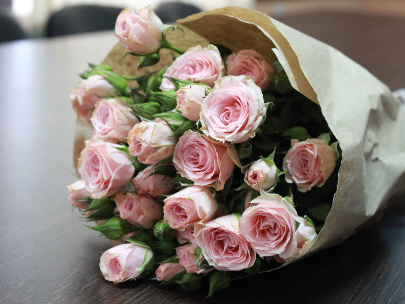 5 Perfect Occasions For Wearing Flowers