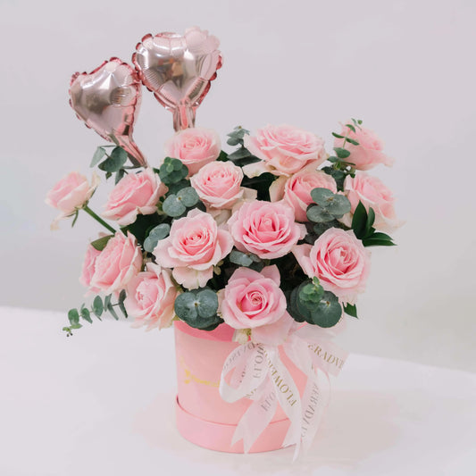 Looking for pastel pink roses for delivery? Explore beautiful rose bouquets from FlowerAdvisor Singapore, add a personal message, and choose a delivery option that suits your occasion.