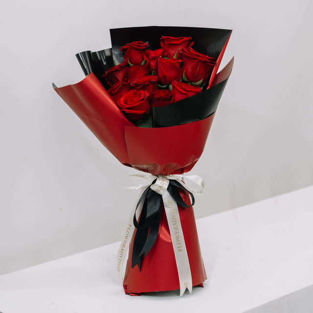 12 Dancing Red Roses Bouquet