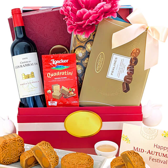 Moonlight Indulgence Mid-Autumn Gift Hamper – Conrad Mooncakes, Wine & Chocolates