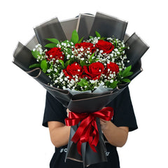 6 Red Rose Bouquet - The Reds